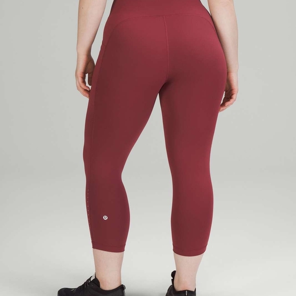 Lululemon Fast & Free Leggings - Picture 4 of 14